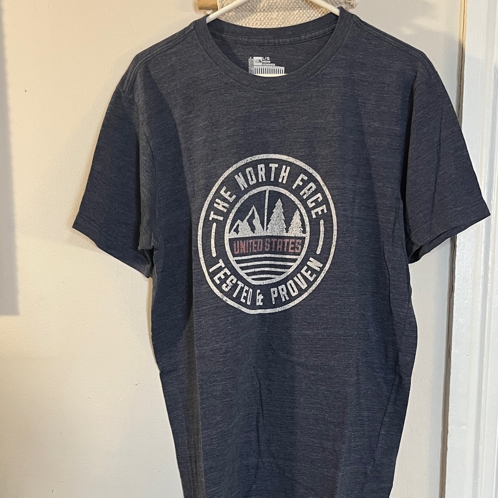 The North Face Men's Heather Navy Short-Sleeve Logo Tee